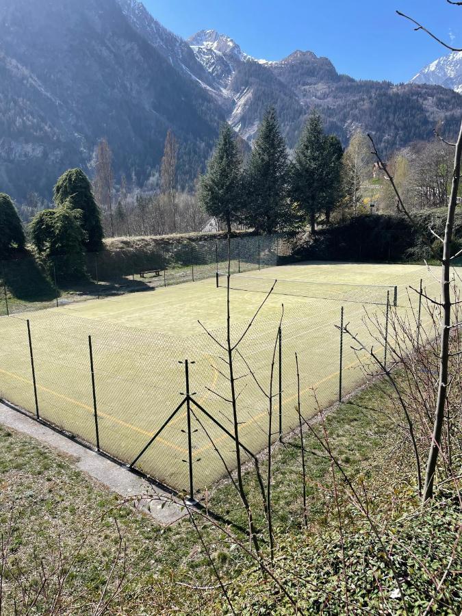 Courmayeur~Navetta Gratuita Per Il Centro+Impianti Bagian luar foto