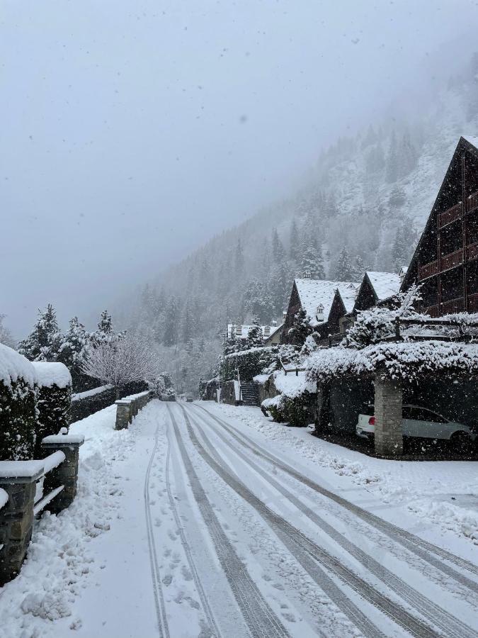 Courmayeur~Navetta Gratuita Per Il Centro+Impianti Bagian luar foto