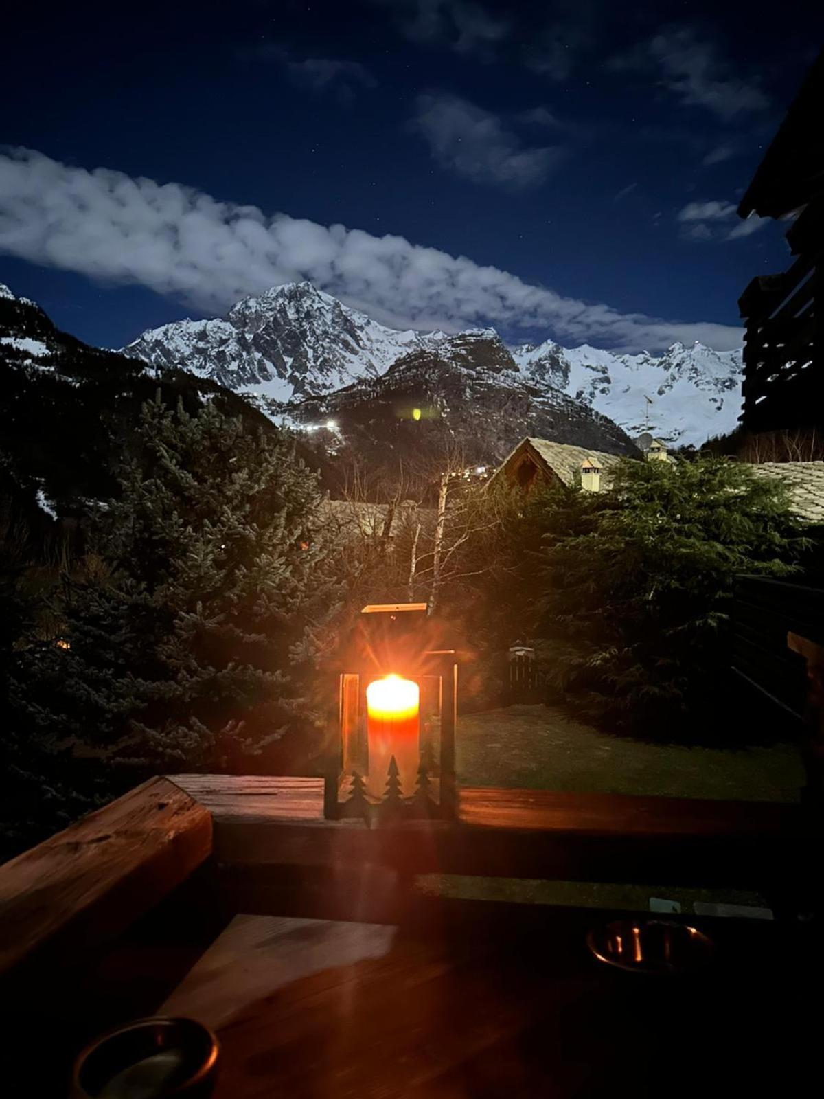 Courmayeur~Navetta Gratuita Per Il Centro+Impianti Bagian luar foto